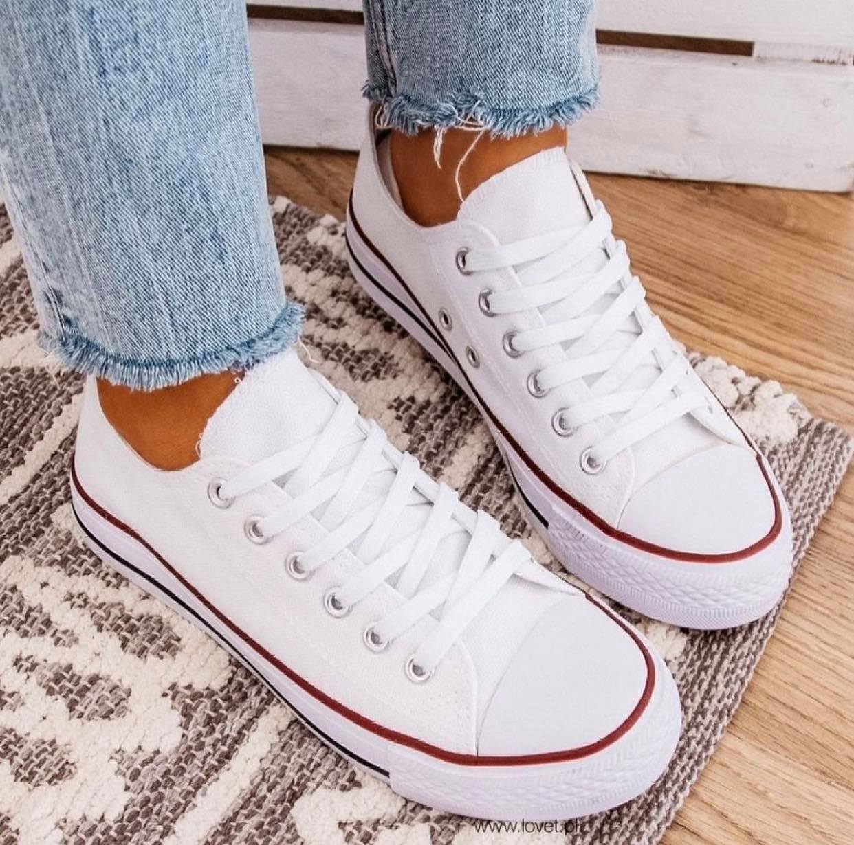 ZAPATILLAS LONA BLANCAS | Mimada Consentida