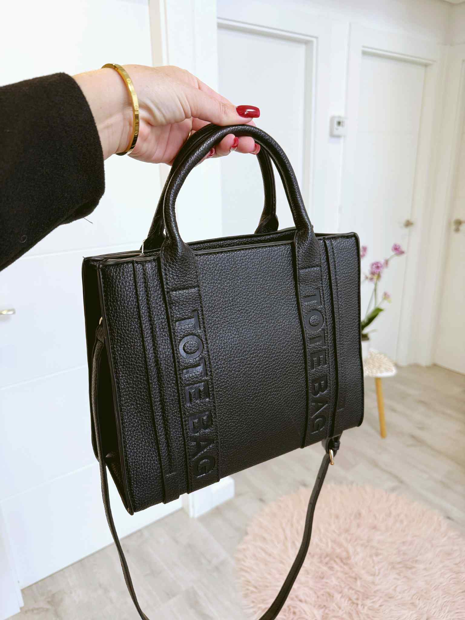 BOLSO TOTEN PIEL NEGRO