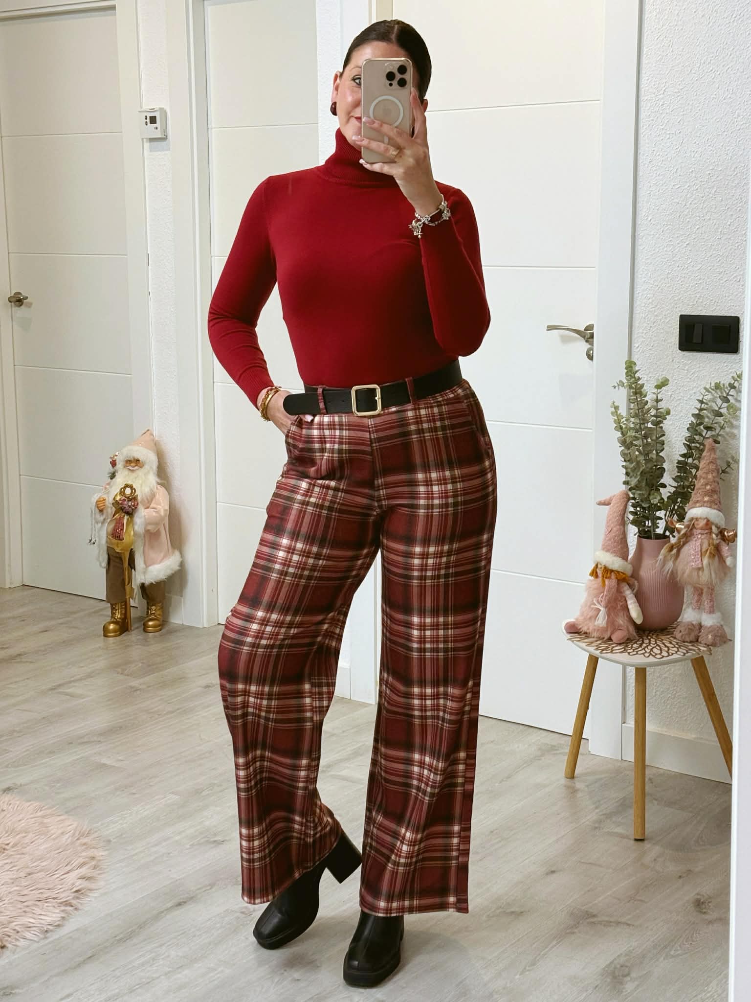 PANTALÓN CUADROS GRANATE