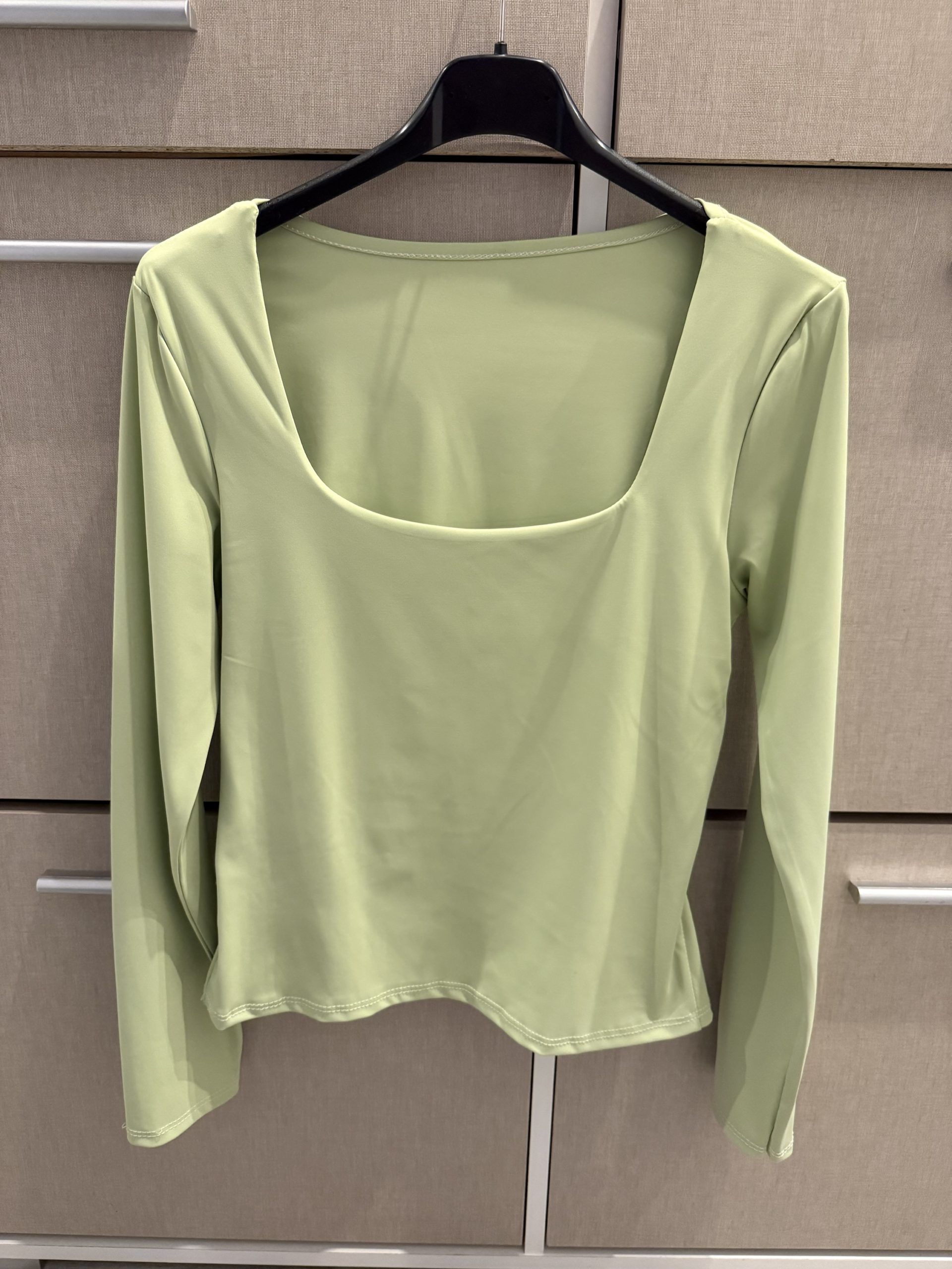 CAMISETA DE LICRA VERDE