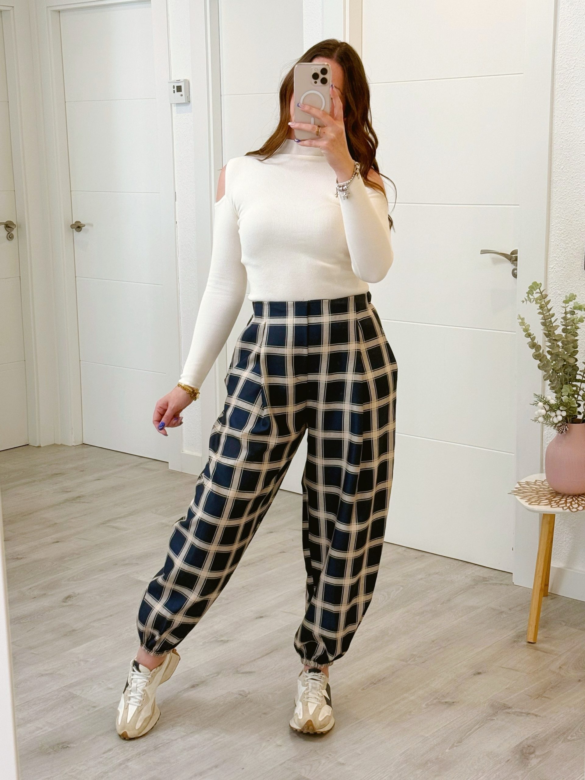 PANTALÓN GLOBO CUADROS AZUL