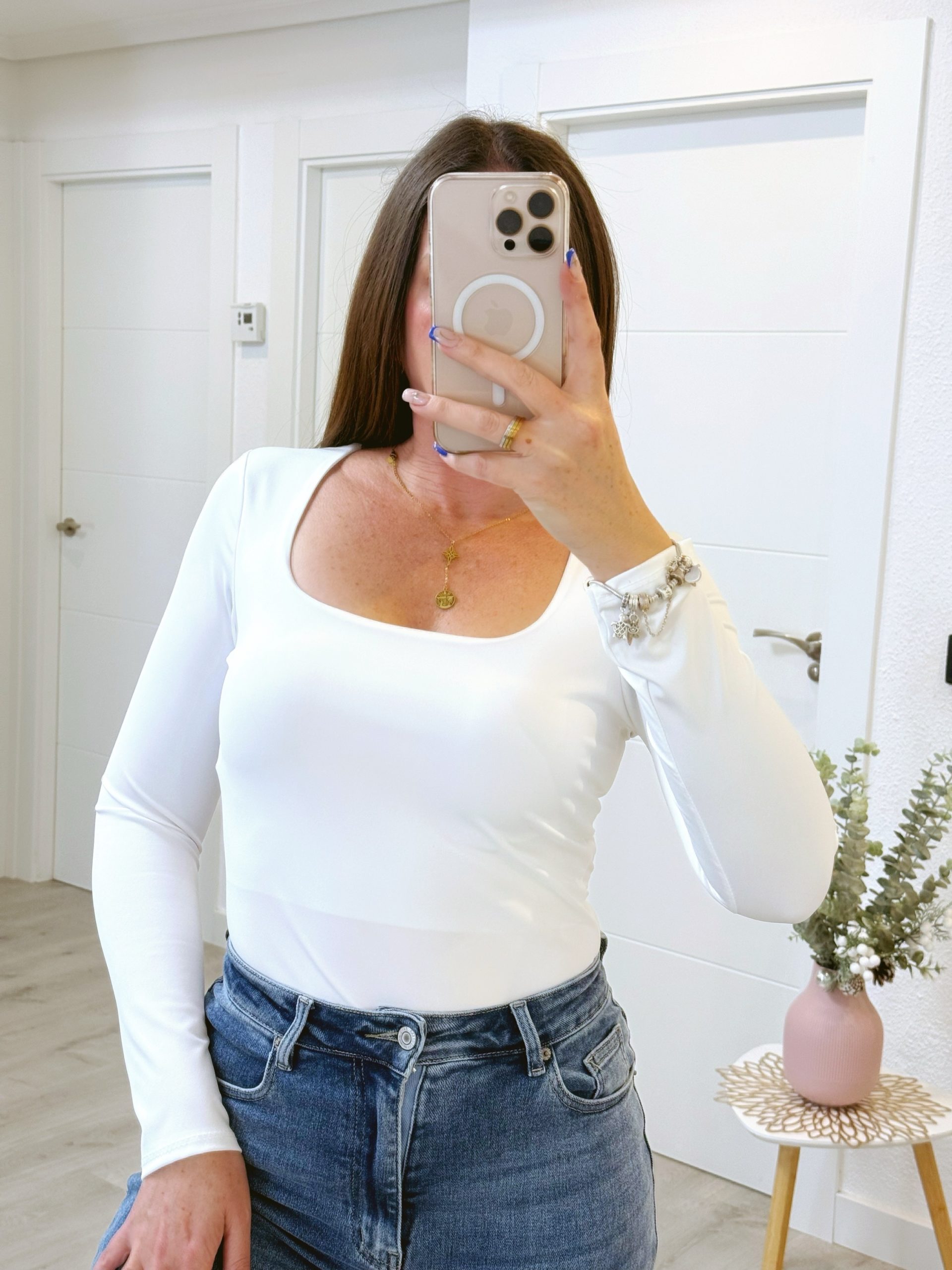 CAMISETA DE LICRA BLANCA