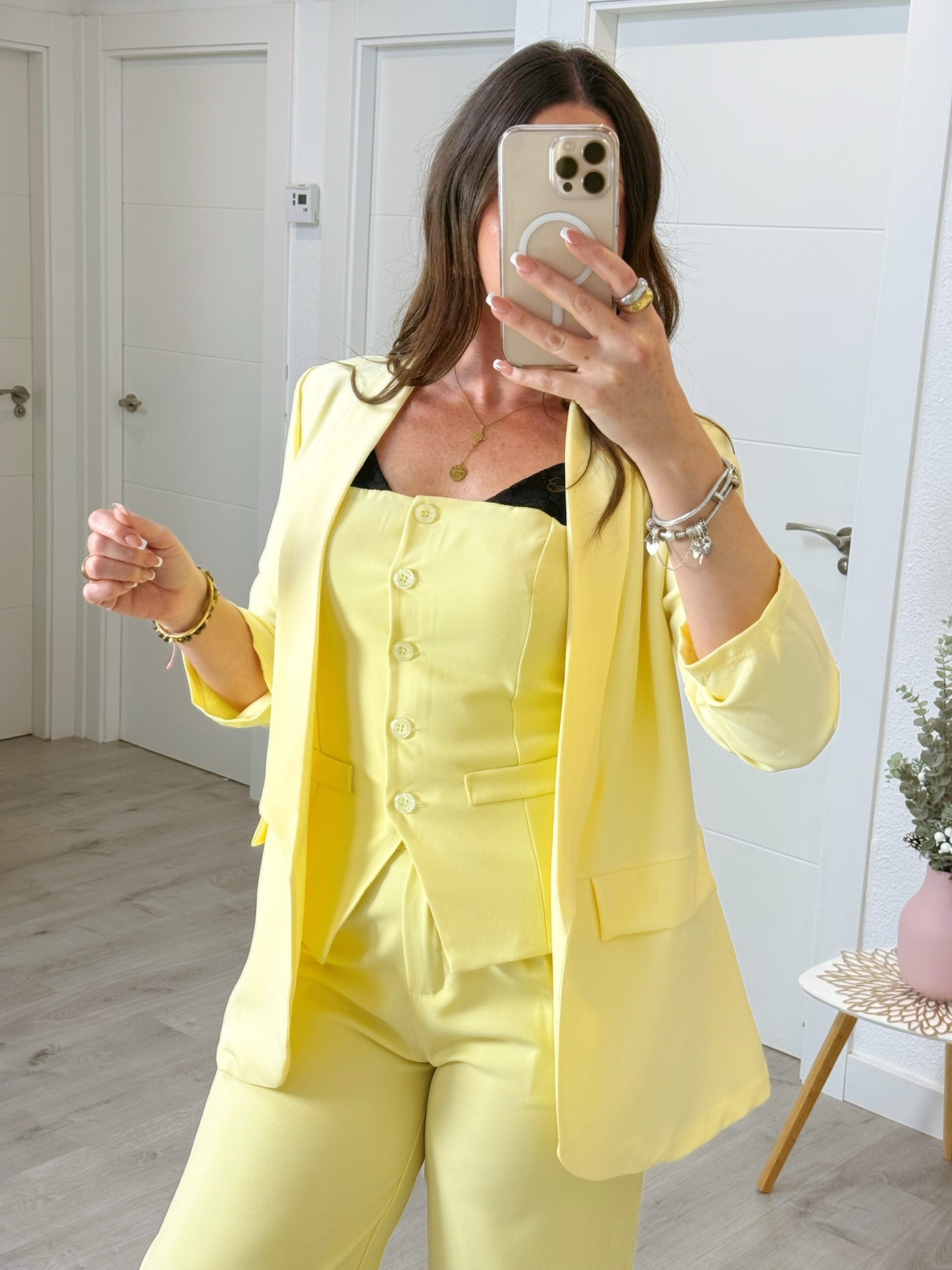 BLAZER MANGAS FRUNCIDAS AMARILLA