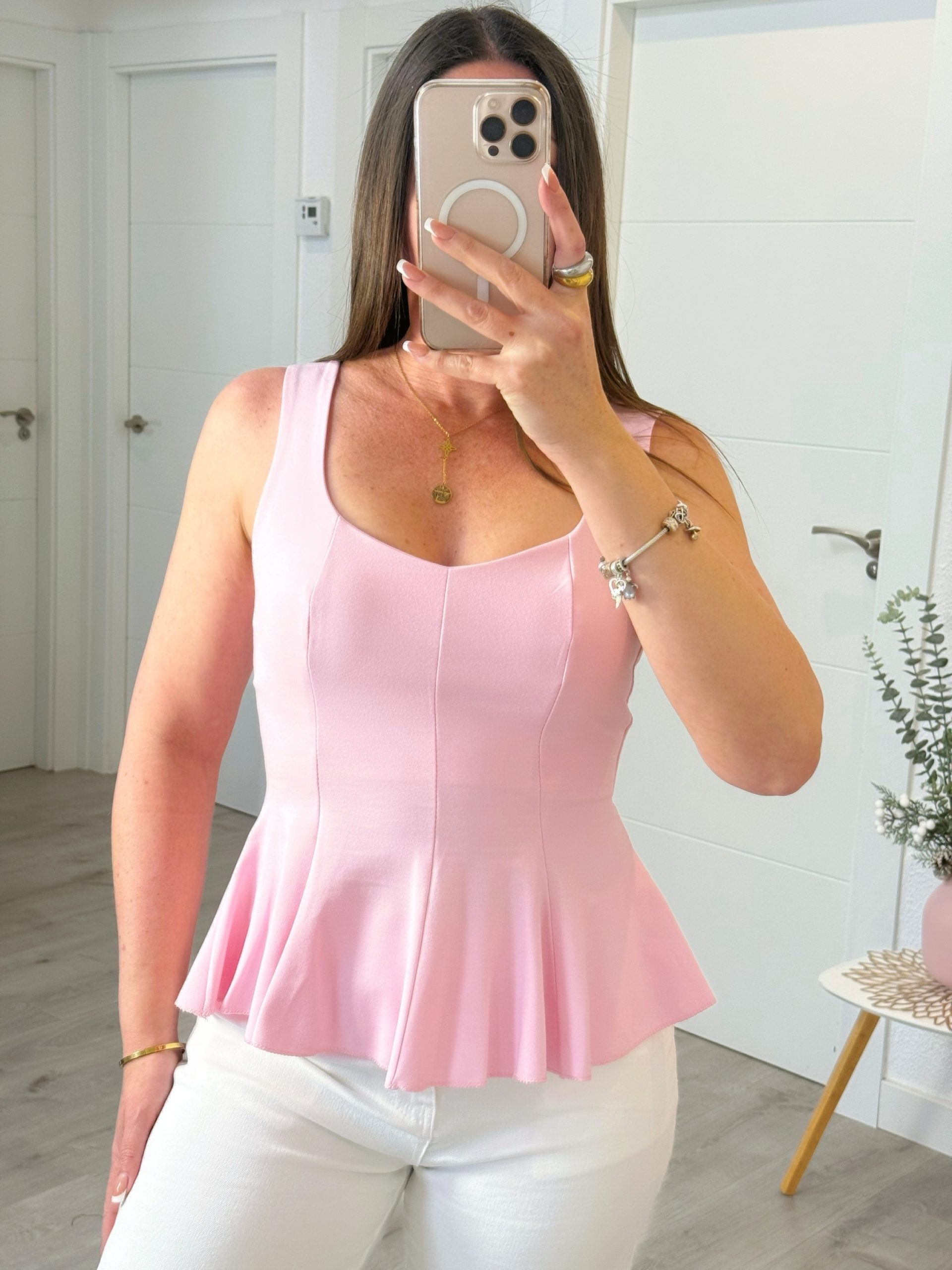 CAMISETA ALONDRA CON ESCOTE ROSA