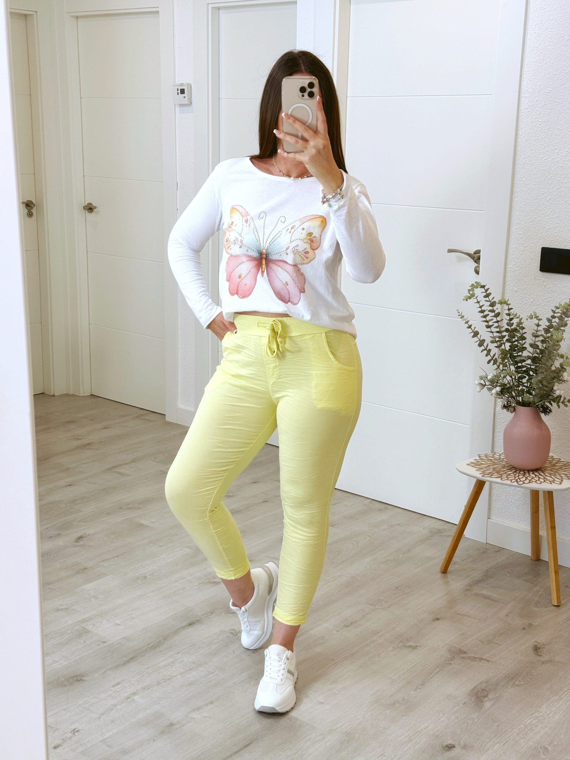 PANTALÓN EFECTO ARRUGADO AMARILLO