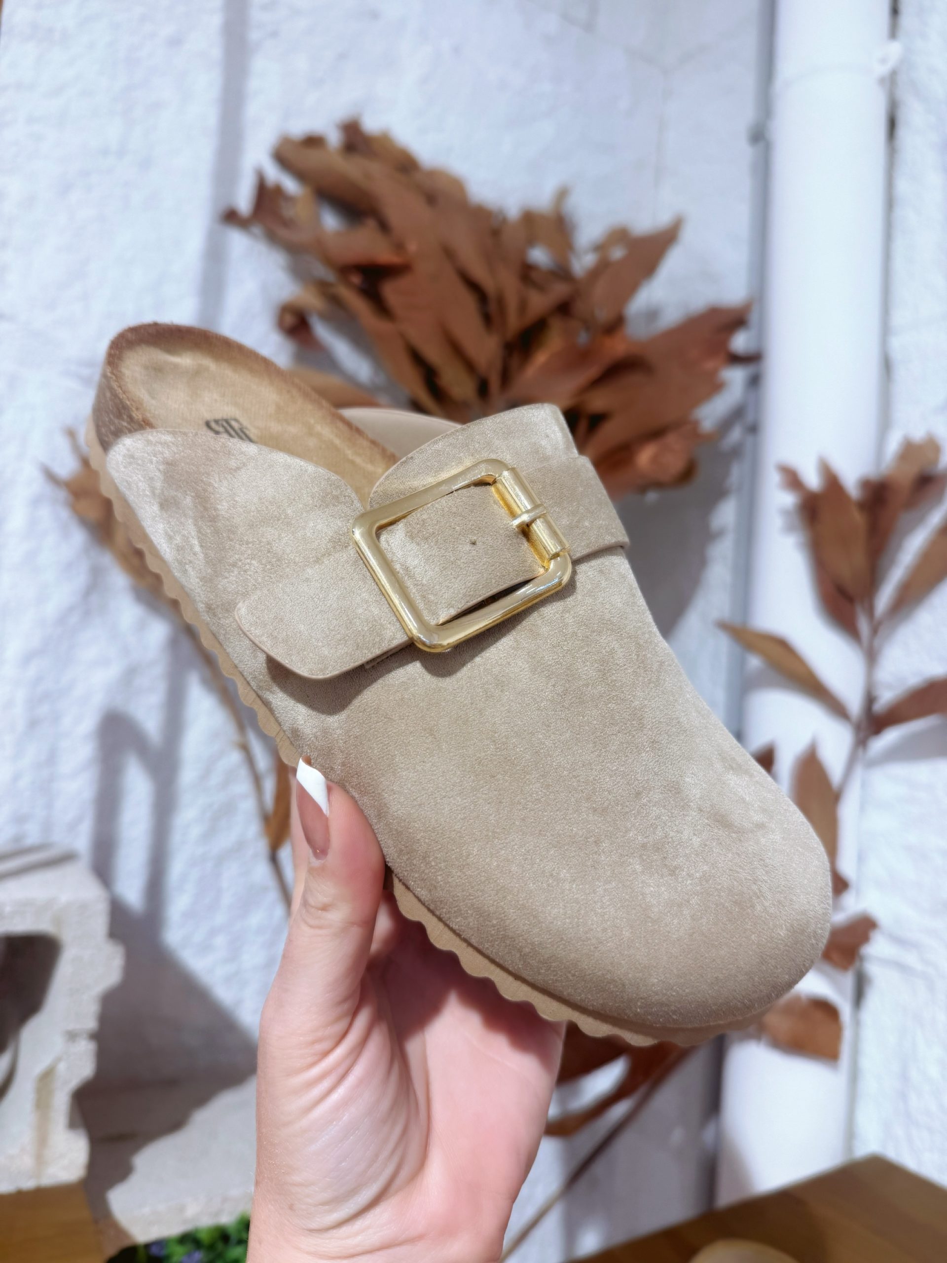 ZUECOS ANTELINA BEIGE