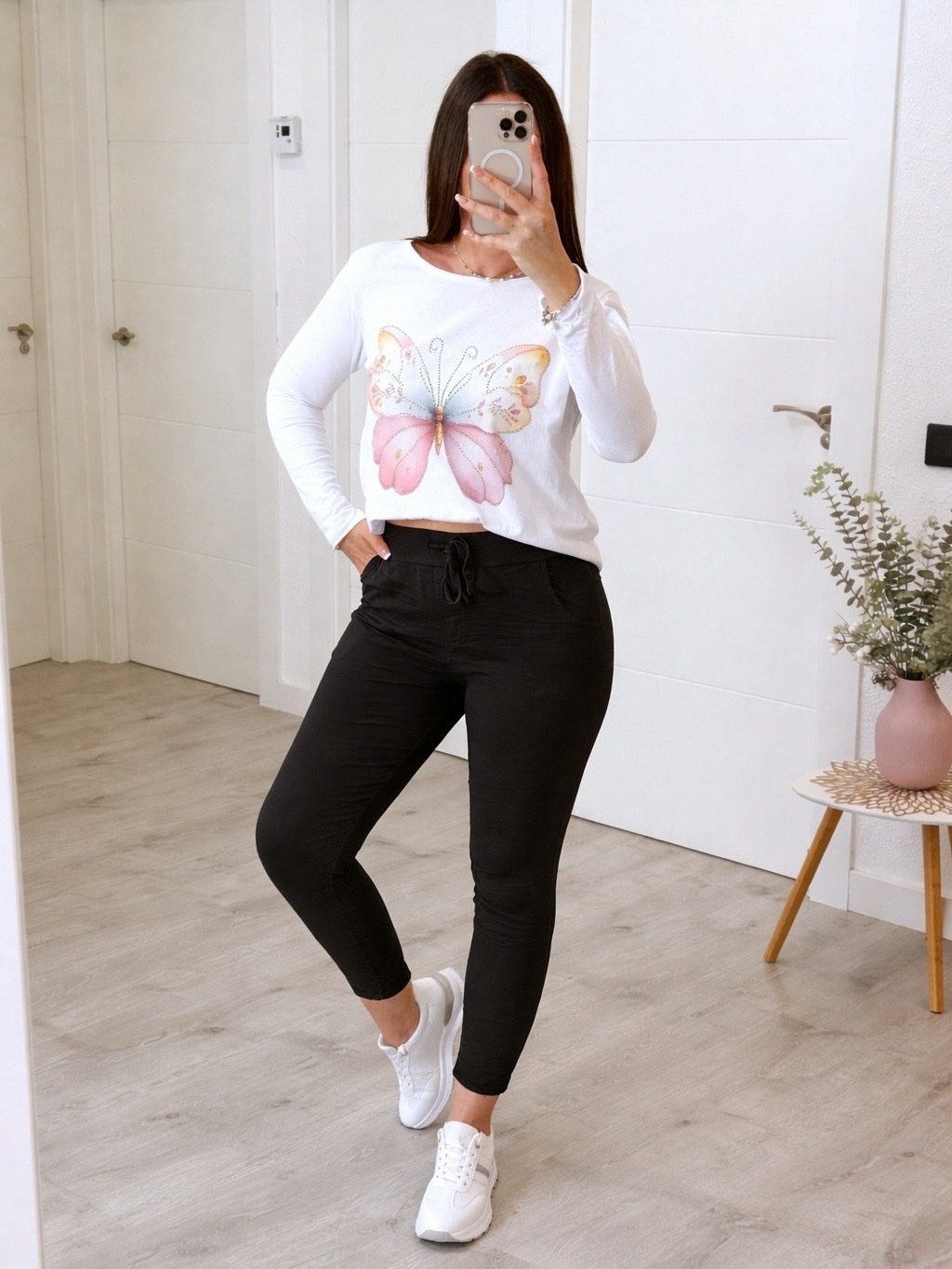 PANTALÓN EFECTO ARRUGADO NEGRO