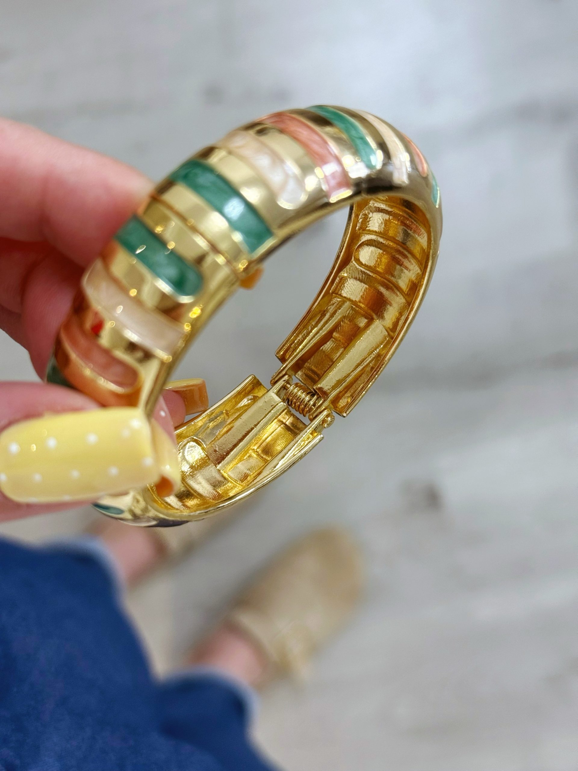 PULSERA ANCHA MULTICOLOR