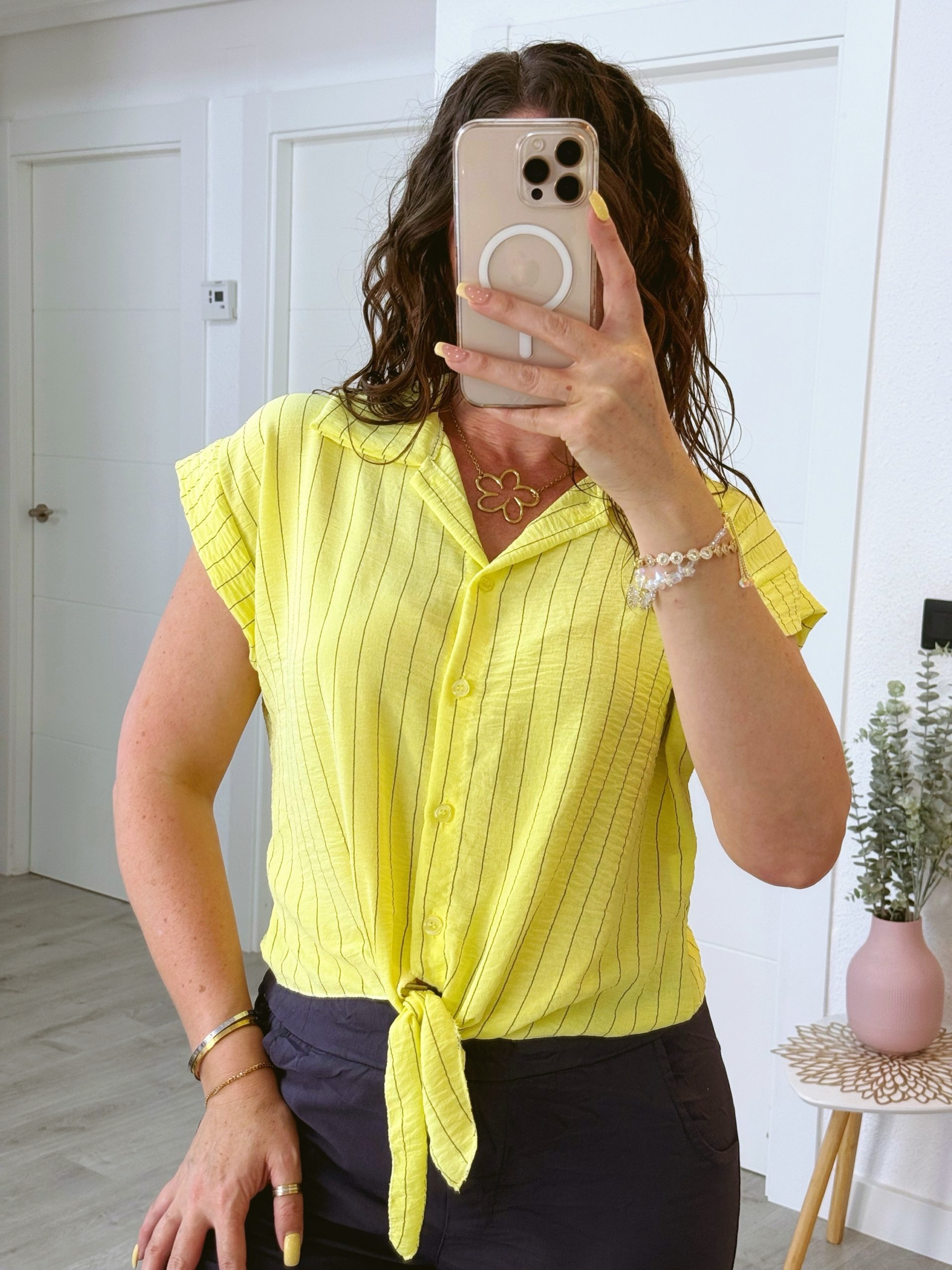 CAMISA NUDO AMARILLA RAYAS AZULES