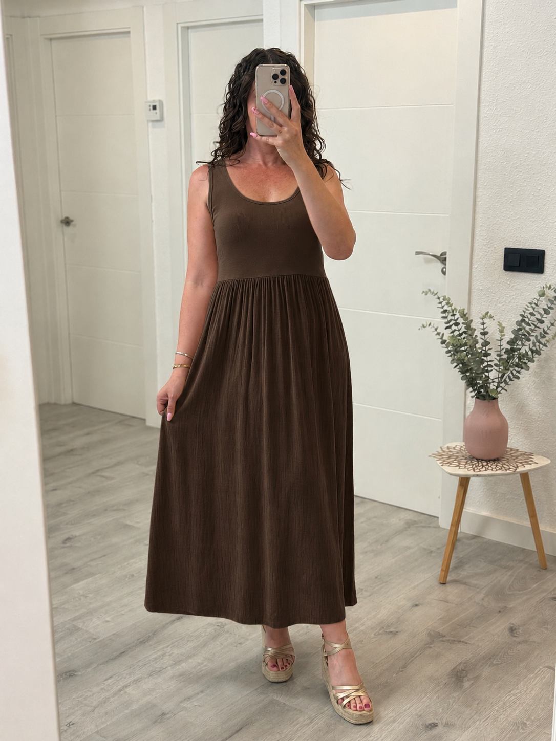 VESTIDO BASIC CHOCOLATE