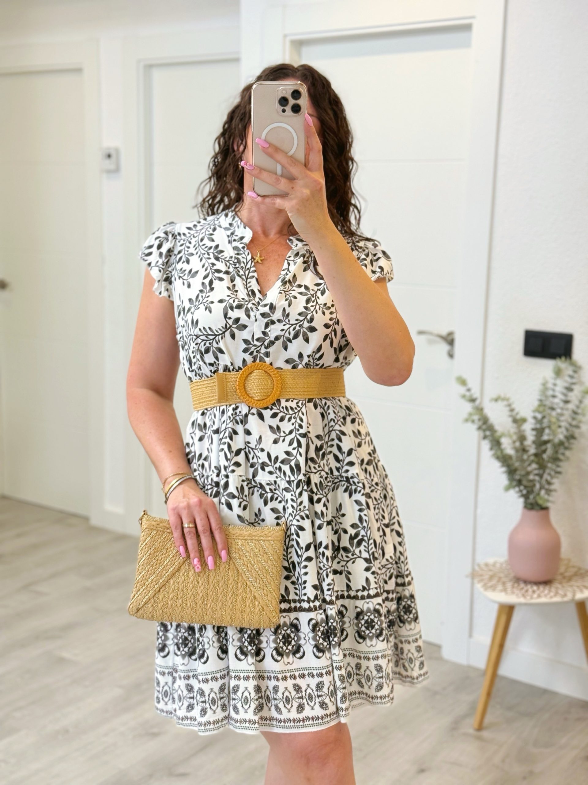 VESTIDO FLORES NEGRAS