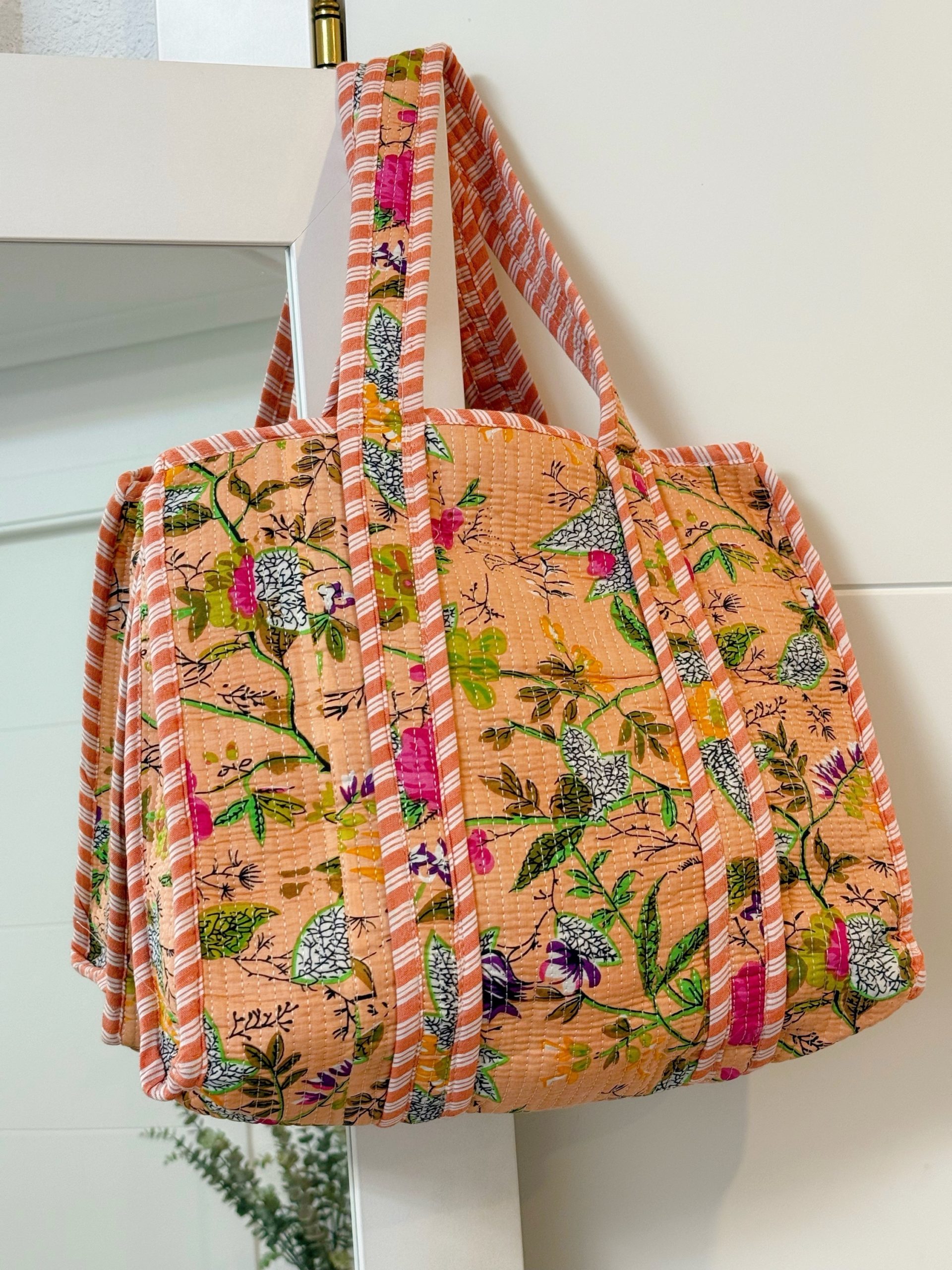 BOLSO ESTAMPADO SALMÓN
