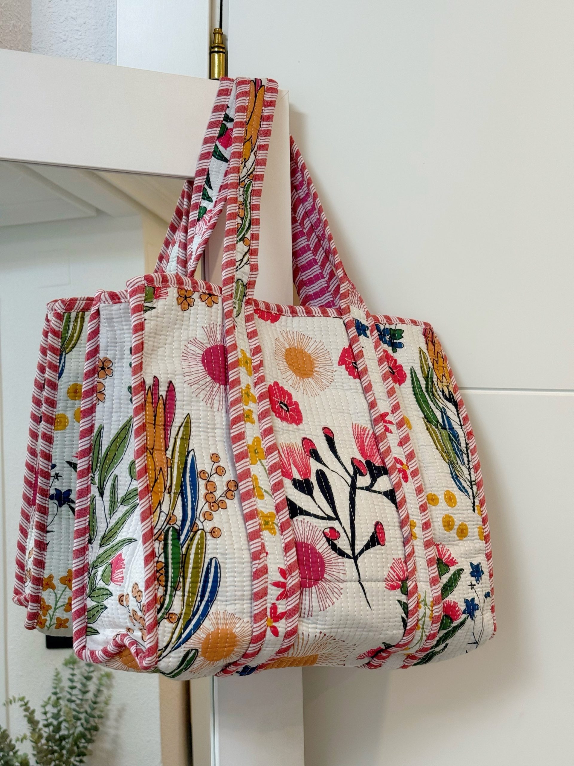 BOLSO ESTAMPADO BLANCO FLORES