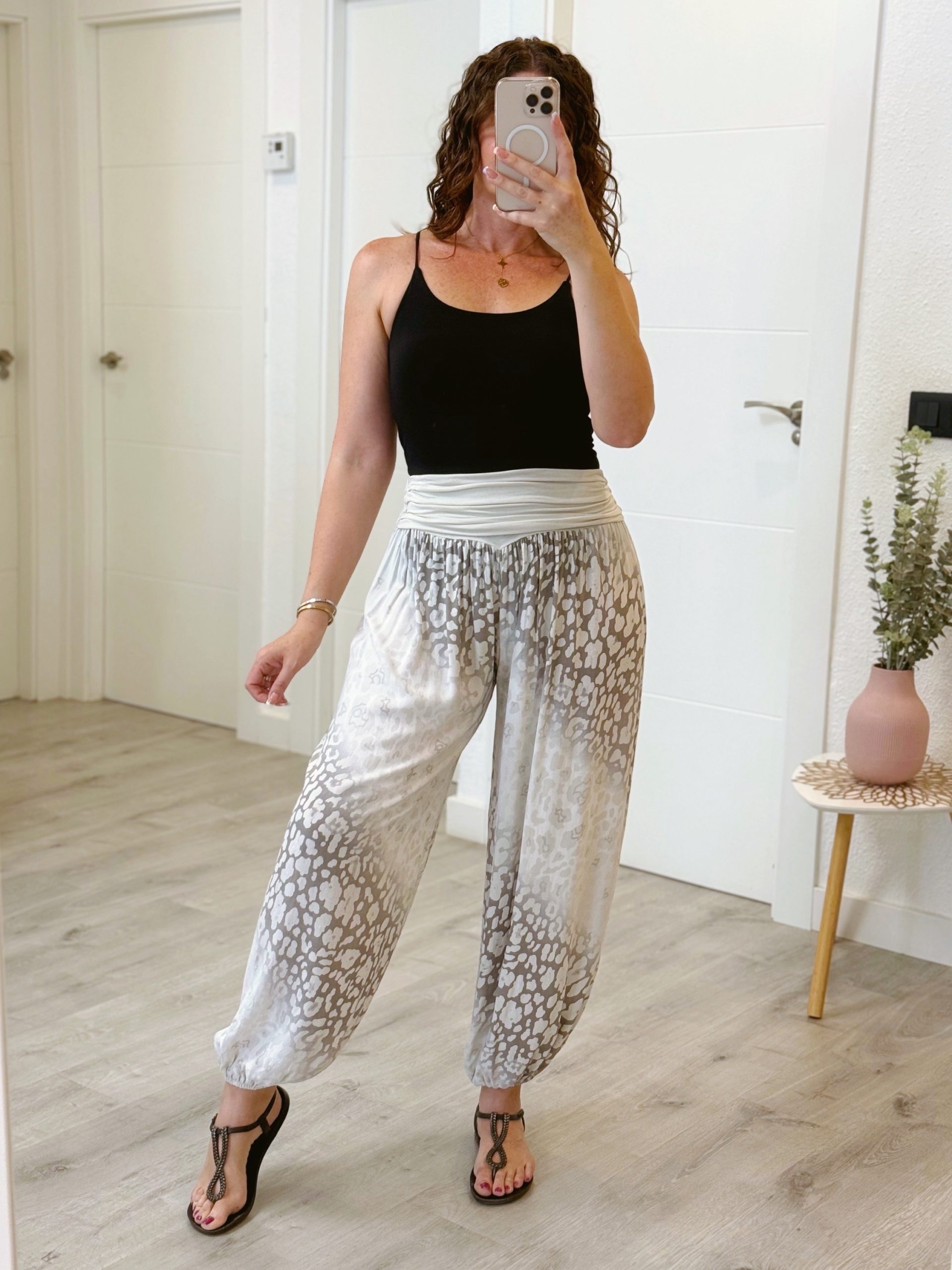 PANTALÓN GLOBO PRINT BEIGE