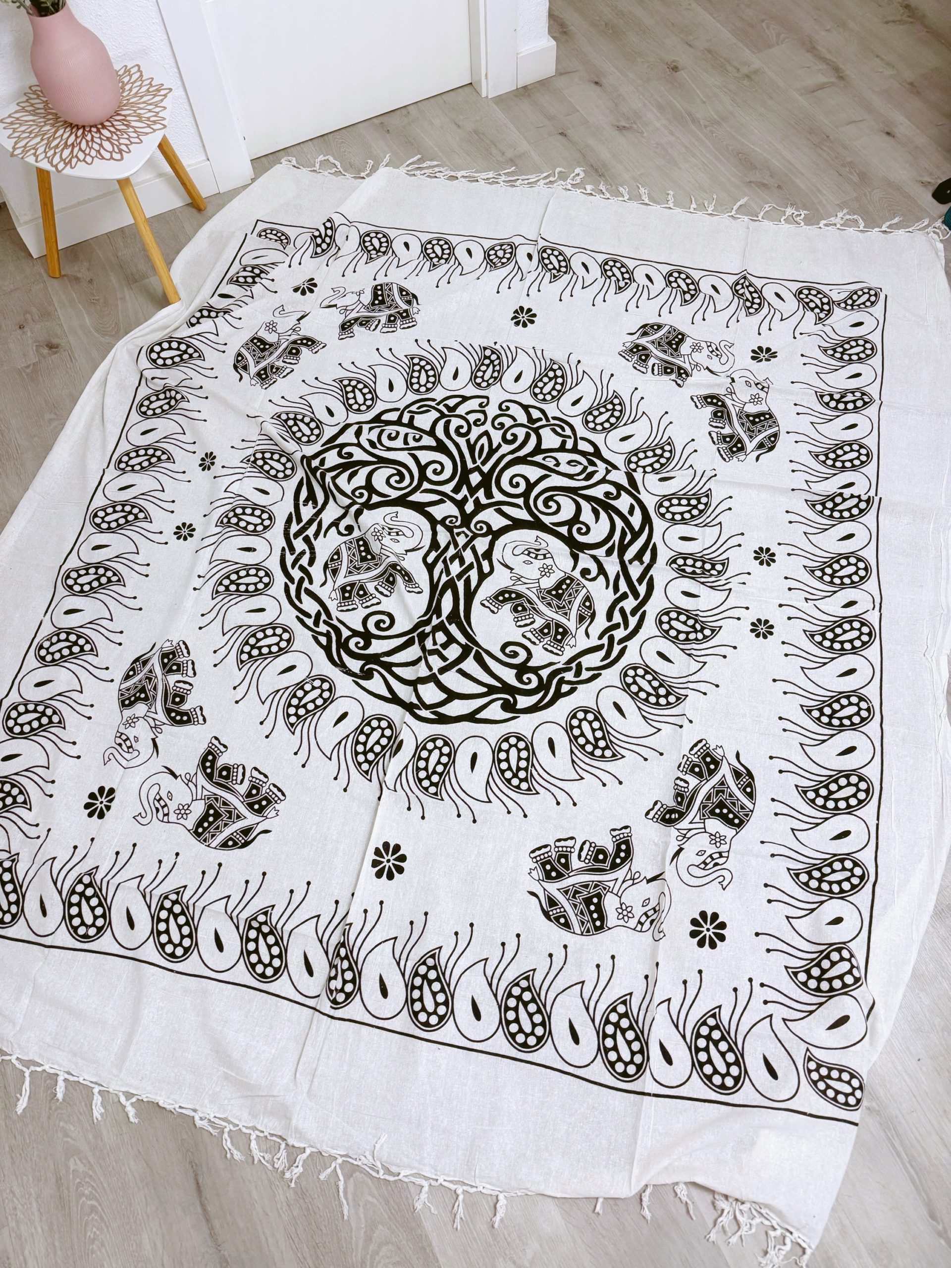MANDALA ELEFANTES NEGRO 210X240cm