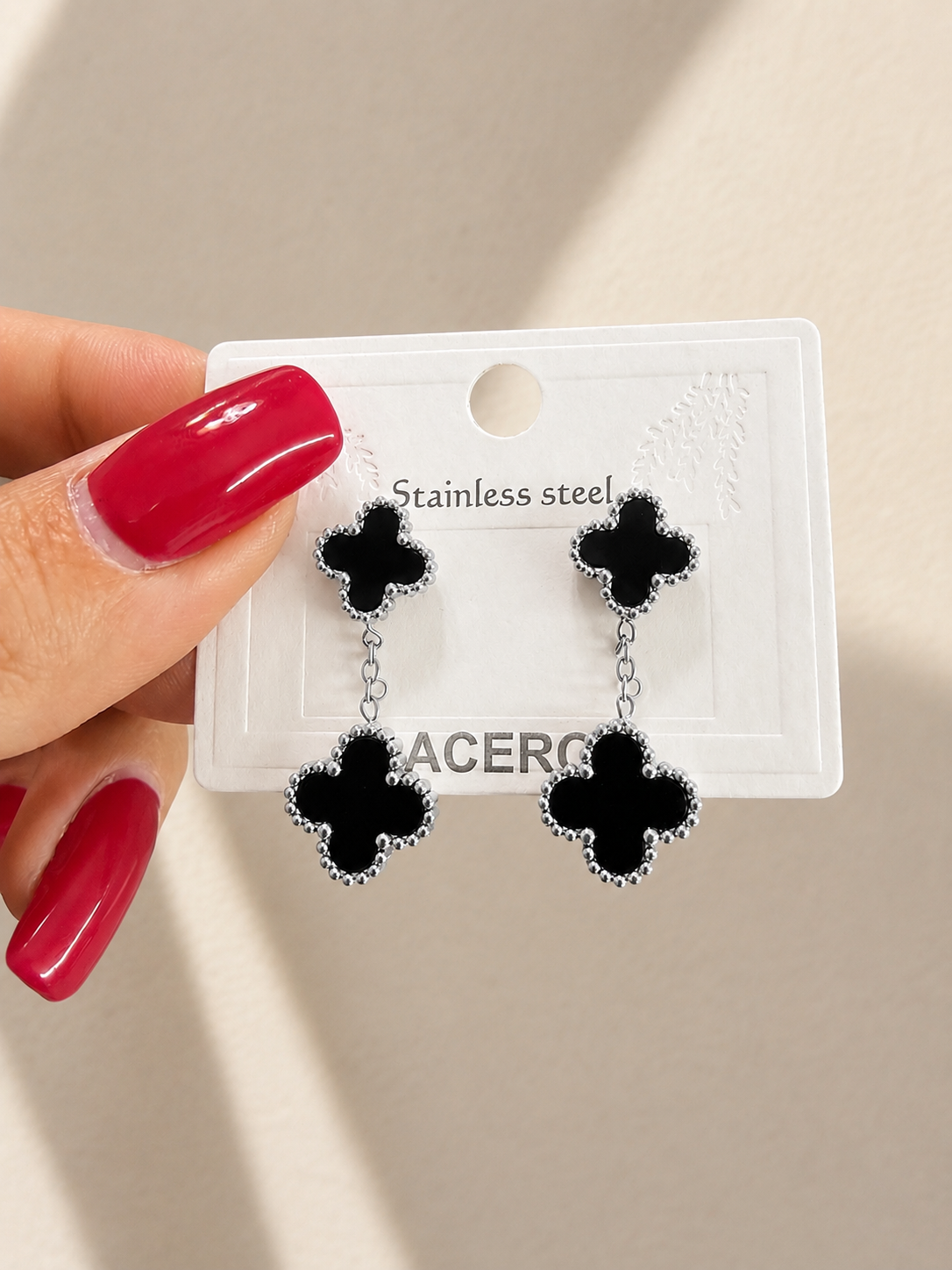 PENDIENTES DOBLE FLOR NEGRA PLATA - ACERO