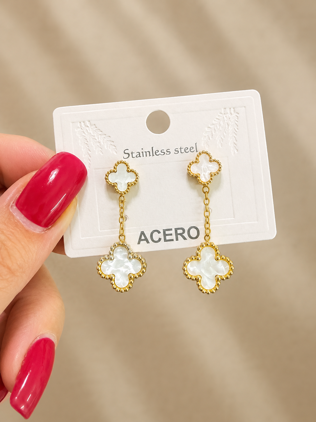 PENDIENTES DOBLE FLOR BLANCA ORO- ACERO