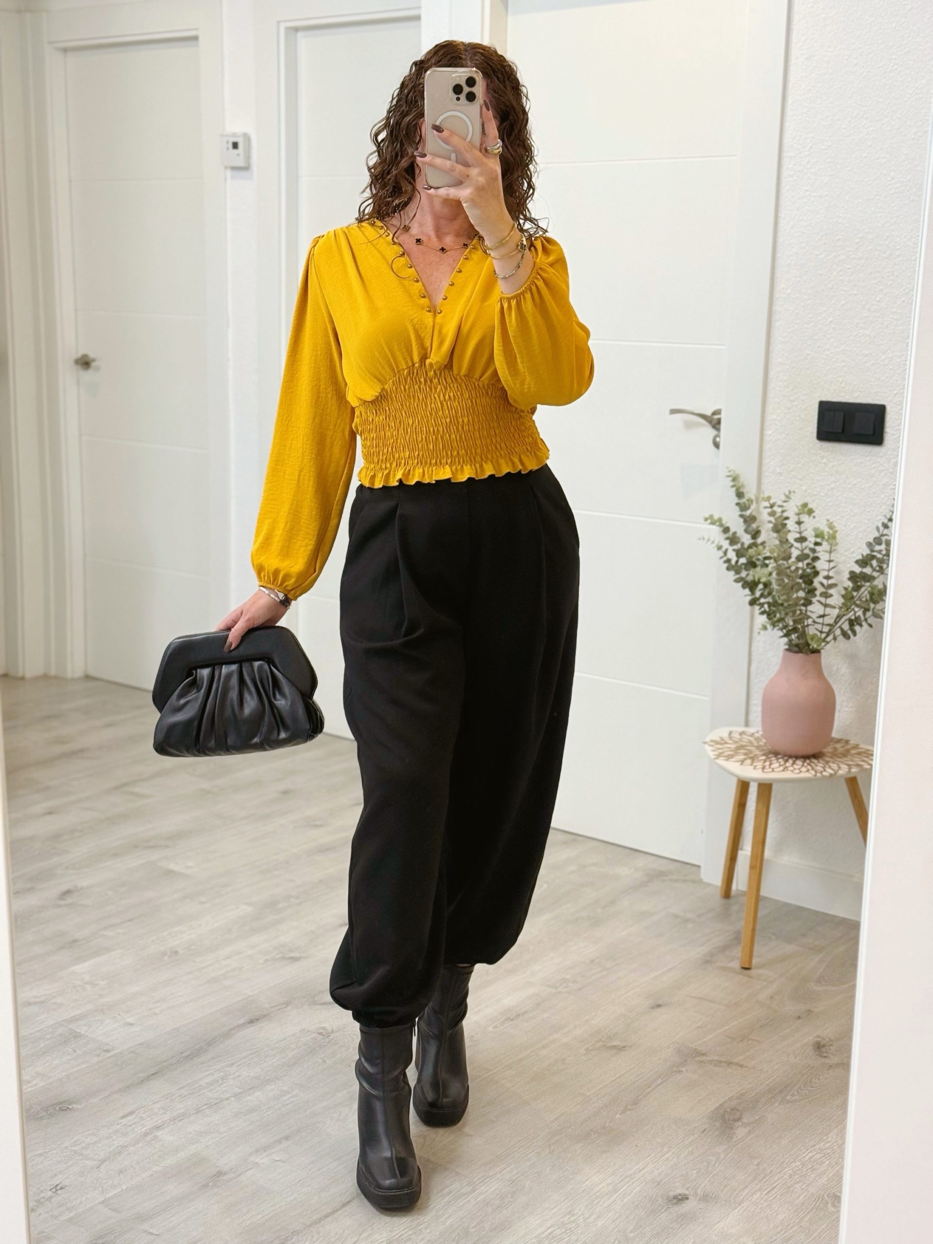 BLUSA AURORA FRUNCIDA MOSTAZA