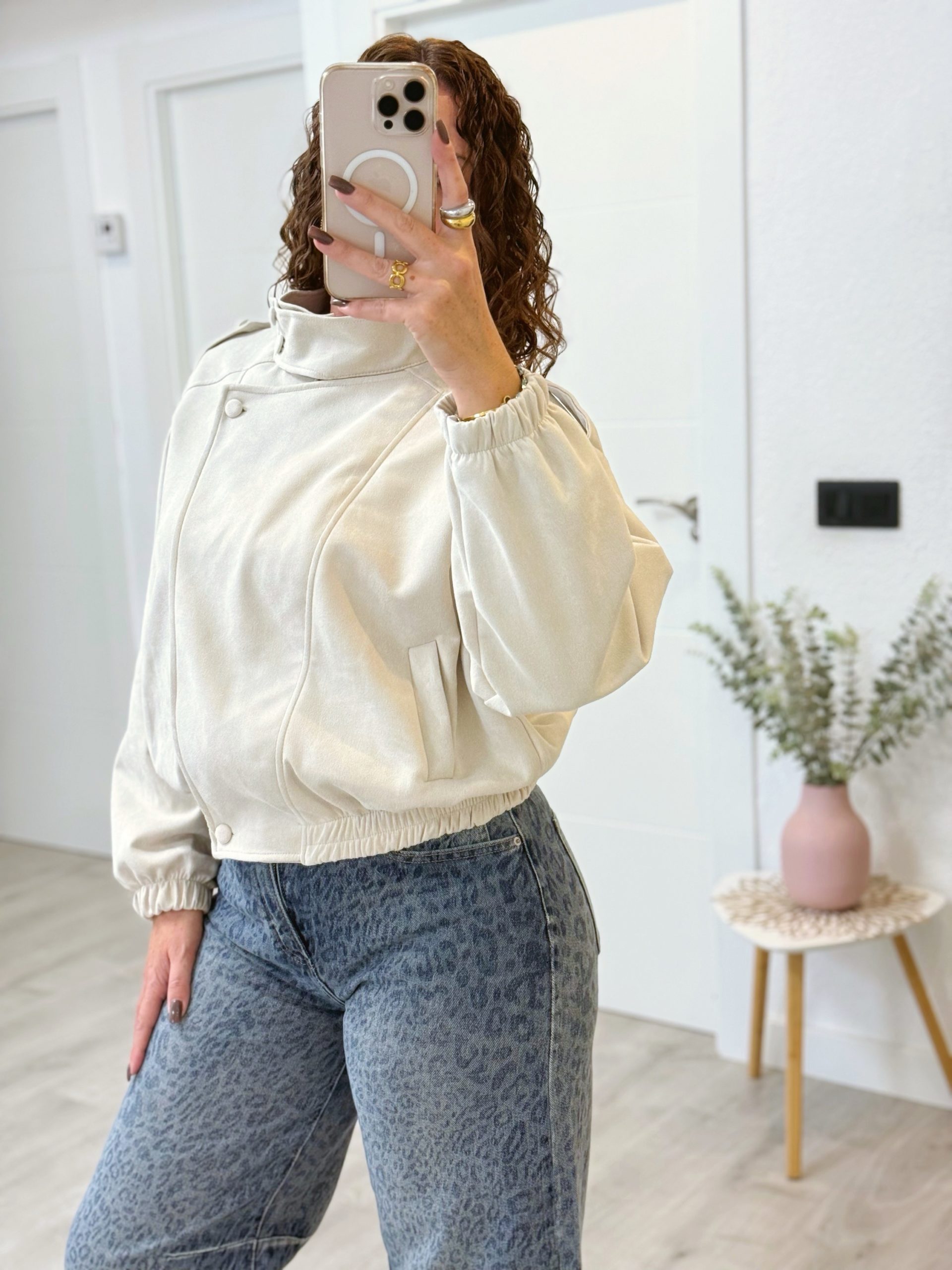BOMBER ANTELINA BEIGE HIELO