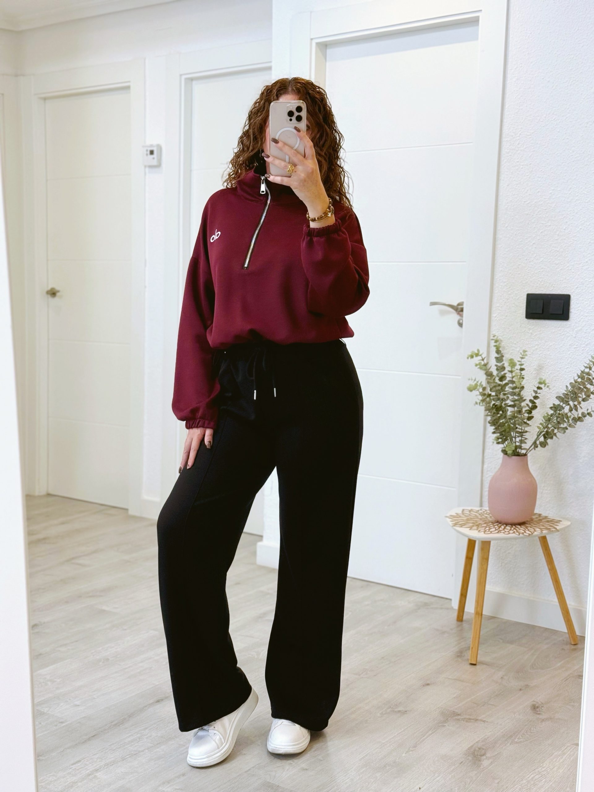 PANTALÓN DEPORTIVO NEGRO